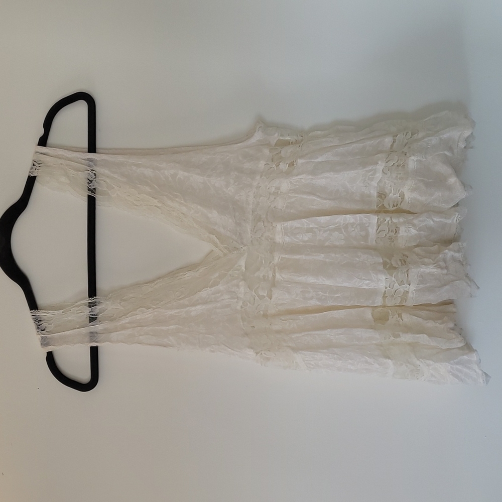 Free People, Intimates V-Neck Lacey Top, L